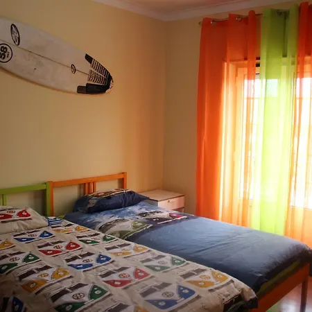 Consulacao House Atouguia Da Baleia